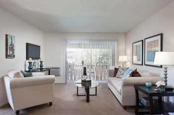 Private patios & balconies